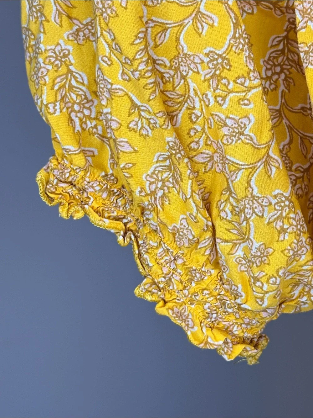 Old Navy Yellow Floral Peasant Blouse Size XL